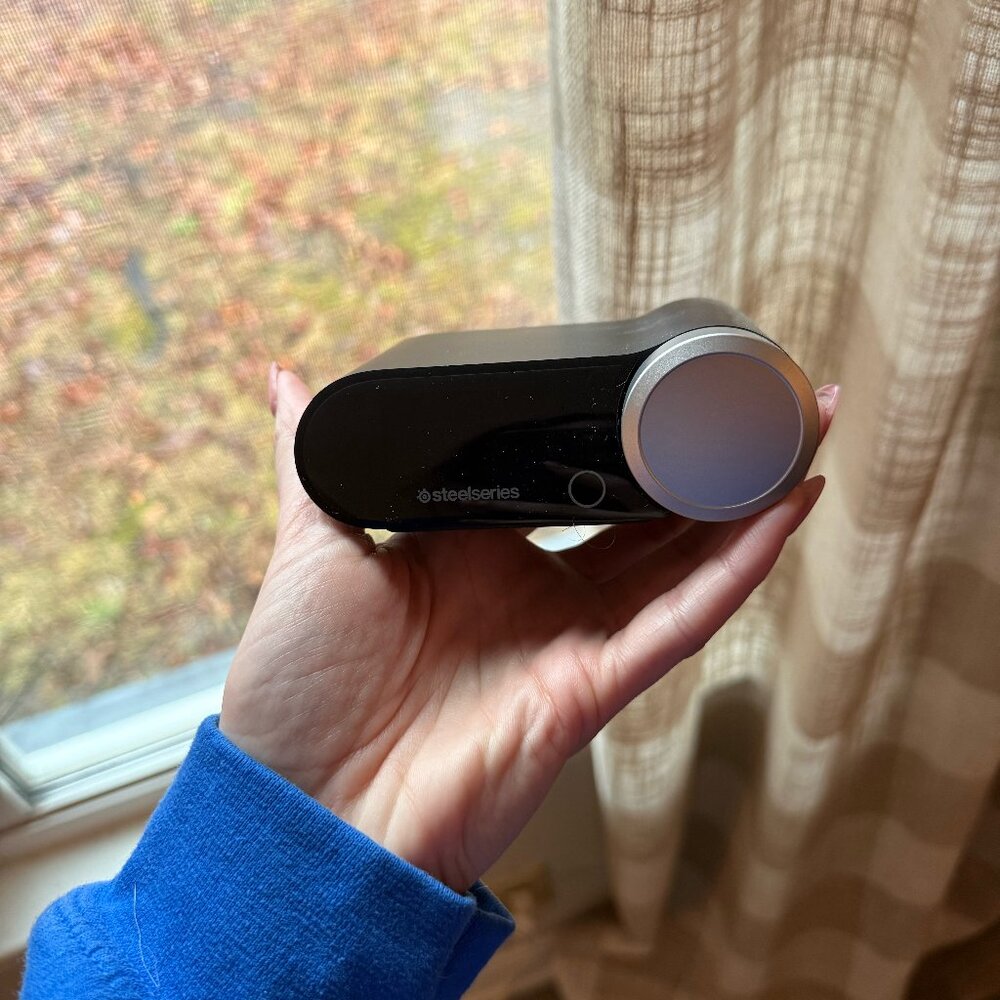 Steelseries - Base Station (Nova Pro) Silver Knob